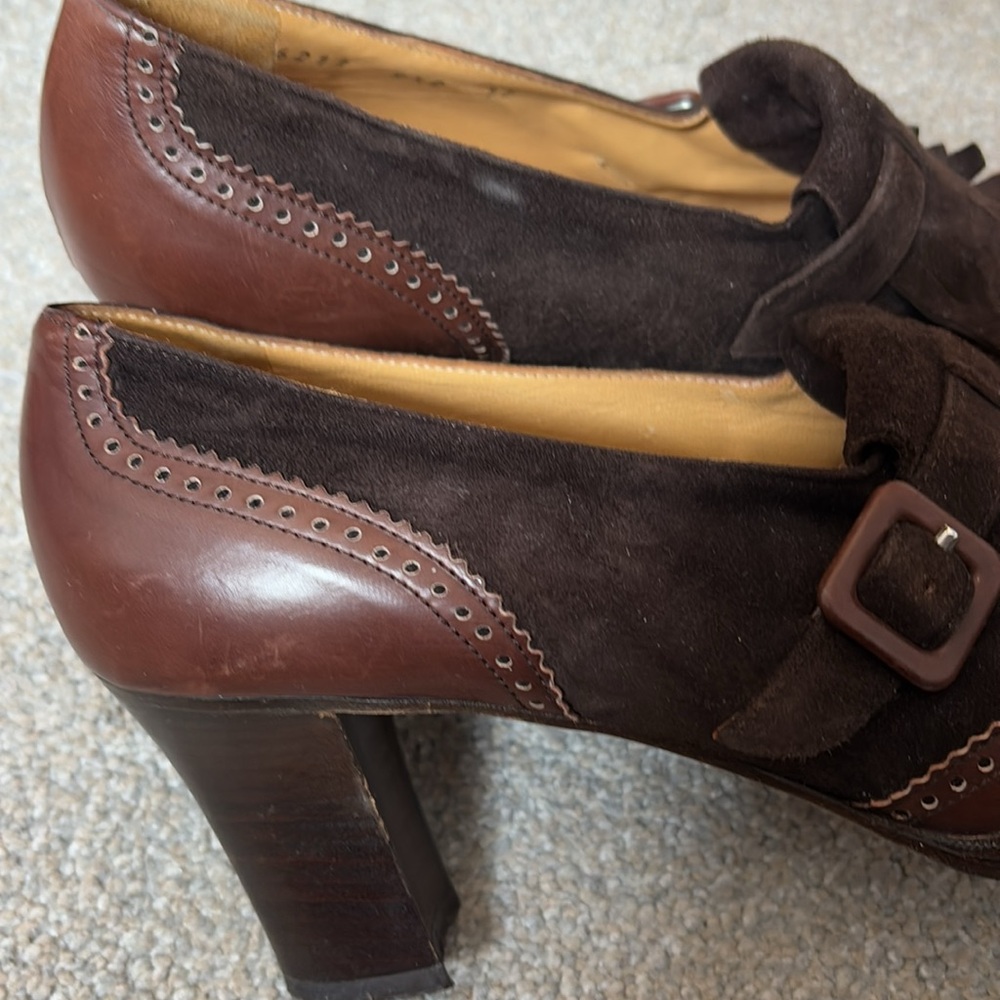 Gorgeous Cole Haan two tone suede/leather heeled dress shoe! - Picture 7 of 9